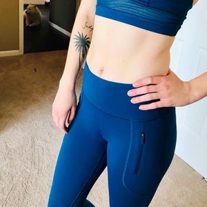 Lululemon Wunder Under Crop Scallop/Mesh Pant